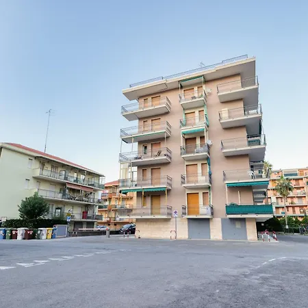 Il Rifugio - Town Center - Happy *